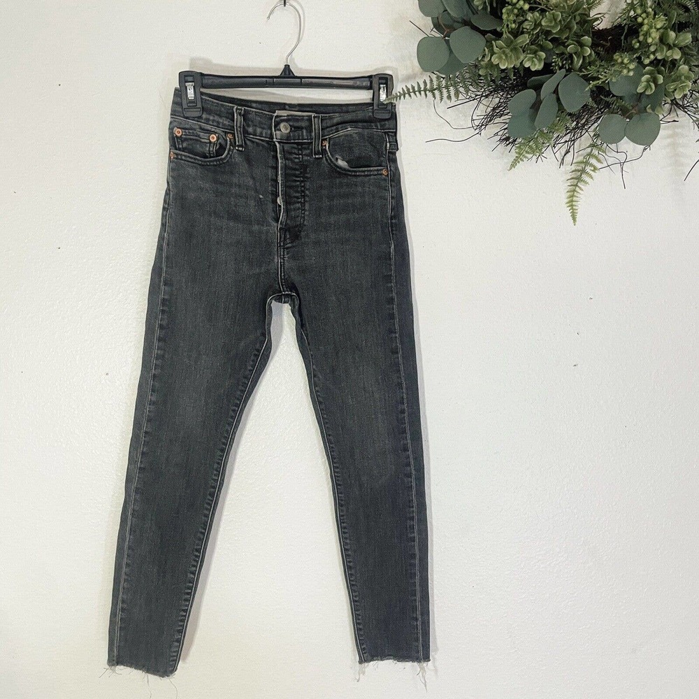 Levi’s Wedgie Skinny Jeans Black Gray Wash Button Fly Women’s Size 26